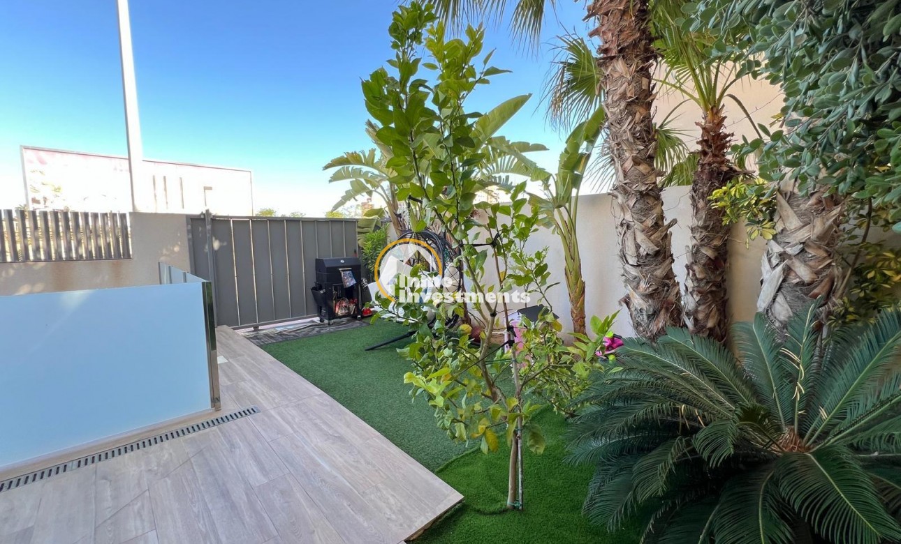 Obra nueva - Chalet independiente - Torrevieja - La Veleta