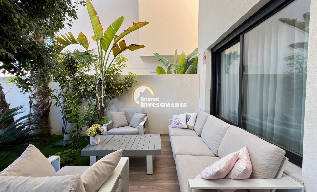 Obra nueva - Chalet independiente - Torrevieja - La Veleta