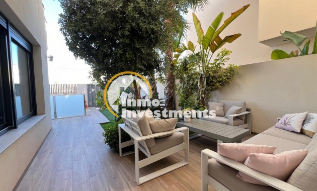 Obra nueva - Chalet independiente - Torrevieja - La Veleta