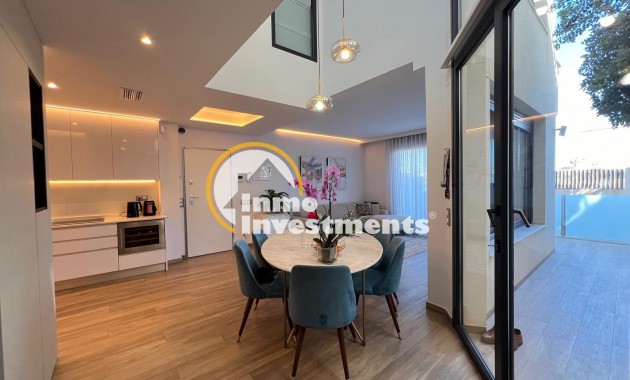 Obra nueva - Chalet independiente - Torrevieja - La Veleta