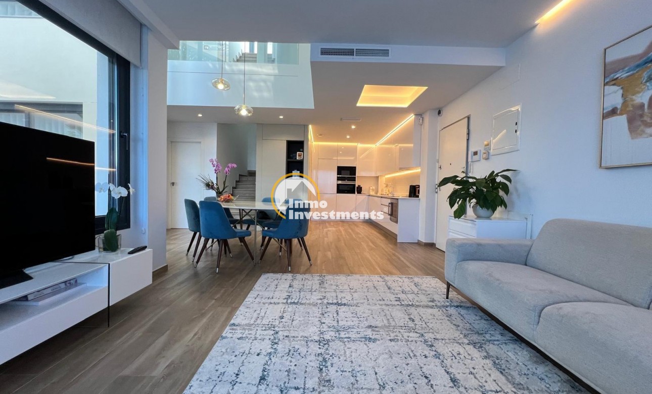 Obra nueva - Chalet independiente - Torrevieja - La Veleta