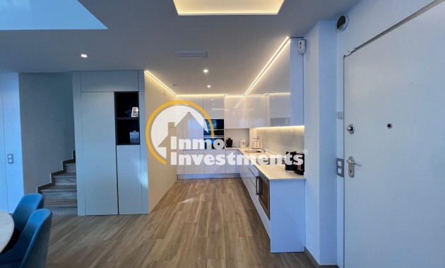 Obra nueva - Chalet independiente - Torrevieja - La Veleta