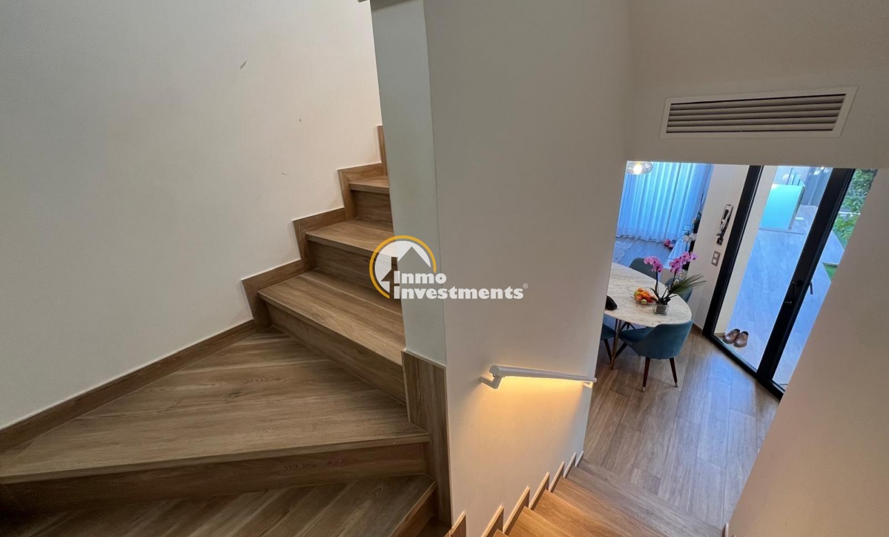 Obra nueva - Chalet independiente - Torrevieja - La Veleta