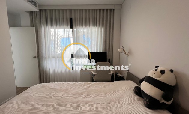 Obra nueva - Chalet independiente - Torrevieja - La Veleta