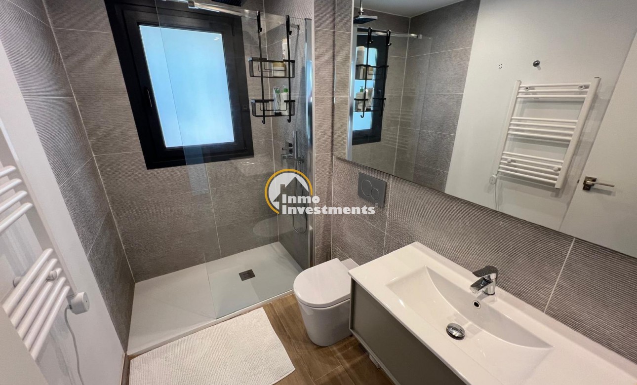 Obra nueva - Chalet independiente - Torrevieja - La Veleta