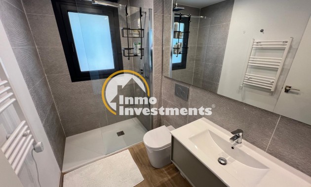 Obra nueva - Chalet independiente - Torrevieja - La Veleta