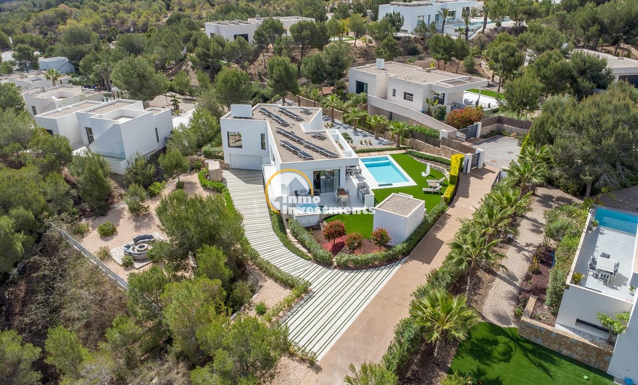 Resale - Villa - San Miguel de Salinas - Las Colinas Golf