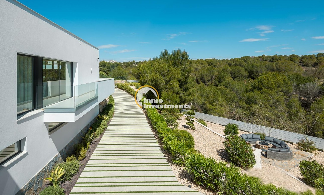 Resale - Villa - San Miguel de Salinas - Las Colinas Golf