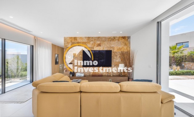 Resale - Villa - San Miguel de Salinas - Las Colinas Golf