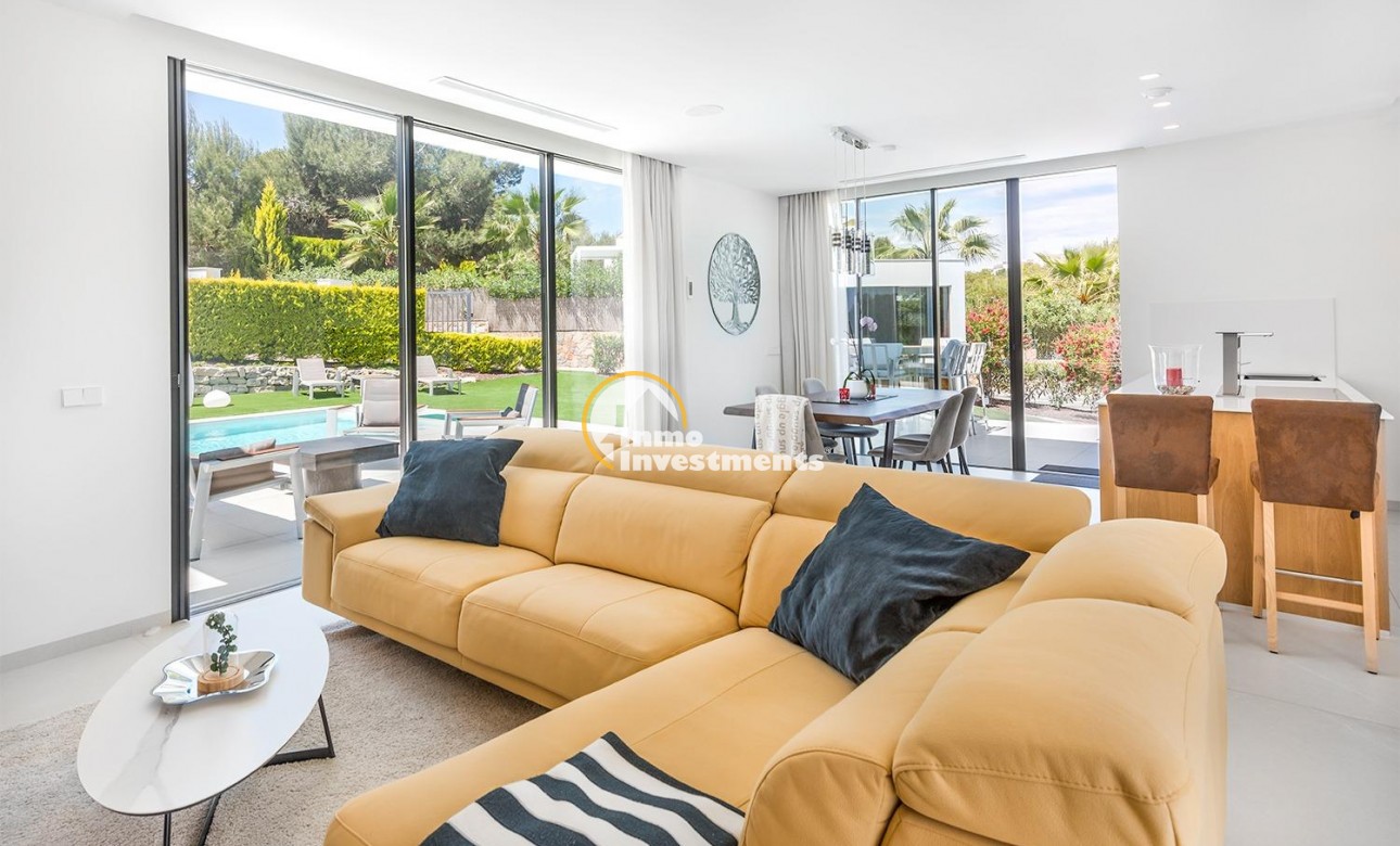 Resale - Villa - San Miguel de Salinas - Las Colinas Golf