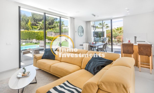 Resale - Villa - San Miguel de Salinas - Las Colinas Golf