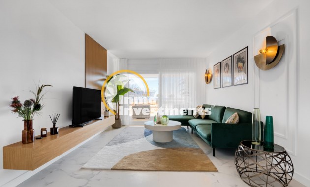 Obra nueva - Local comercial - Torrevieja - Punta Prima