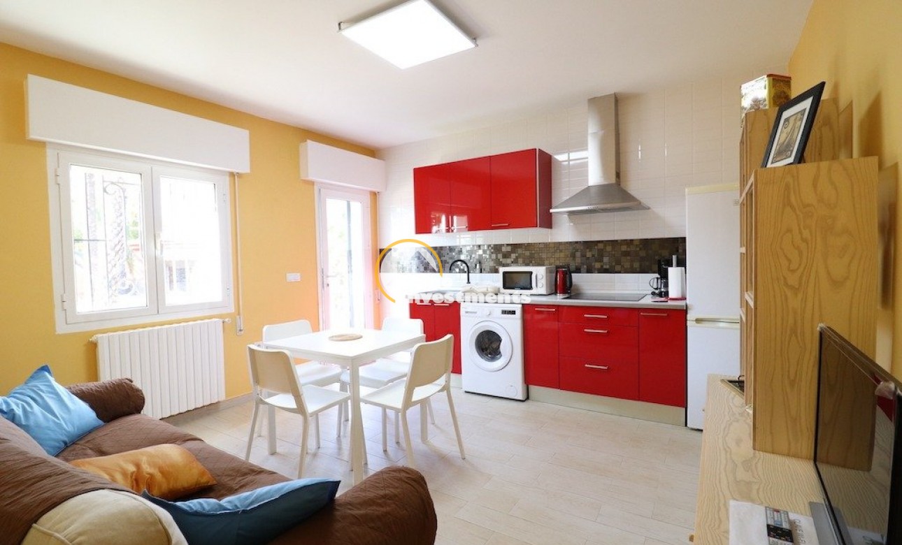 Reventa - Chalet independiente - Torrevieja - El Chaparral