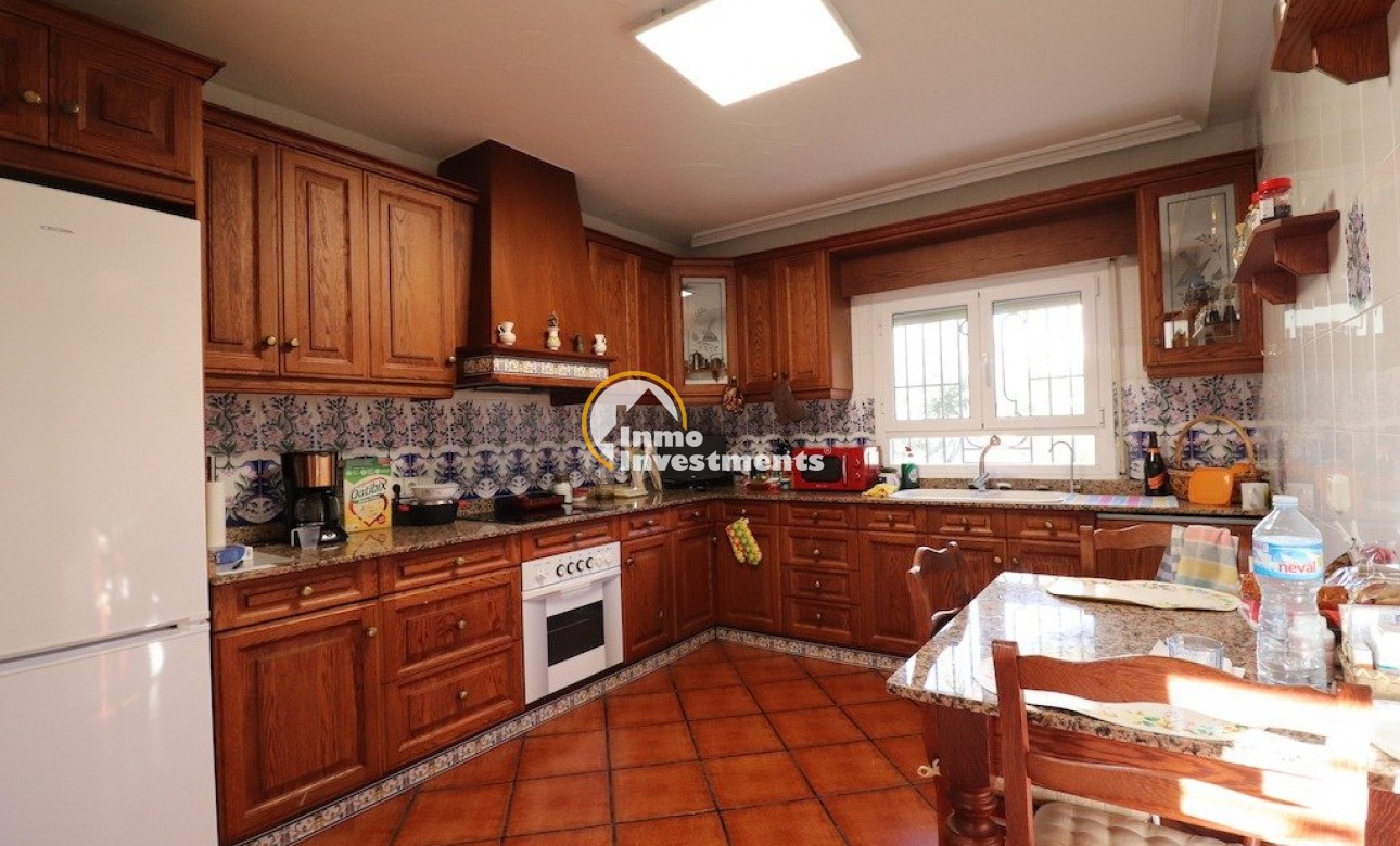 Reventa - Chalet independiente - Torrevieja - El Chaparral