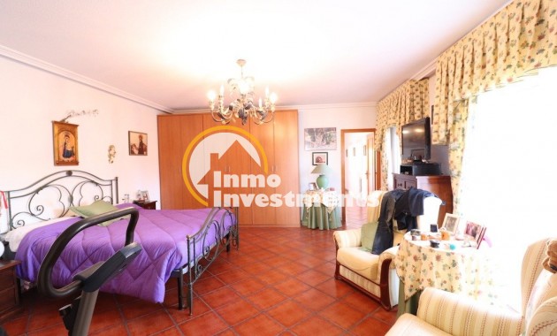 Reventa - Chalet independiente - Torrevieja - El Chaparral