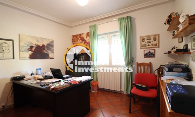 Reventa - Chalet independiente - Torrevieja - El Chaparral