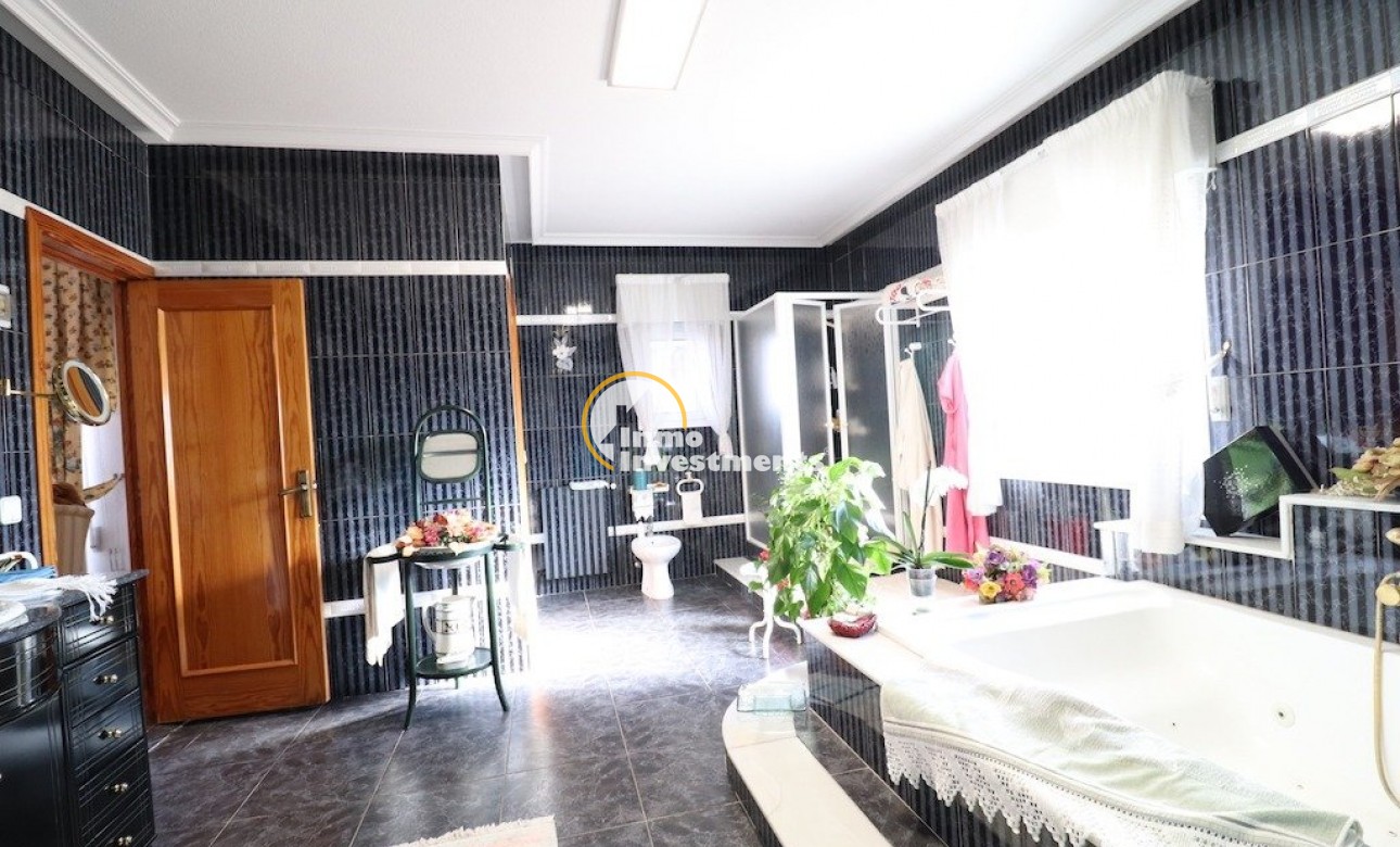 Reventa - Chalet independiente - Torrevieja - El Chaparral