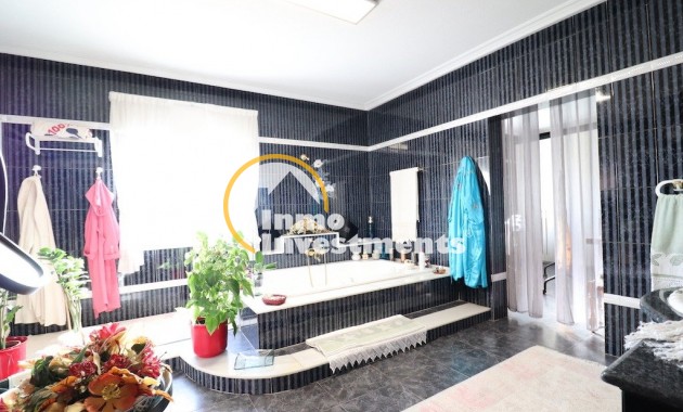 Reventa - Chalet independiente - Torrevieja - El Chaparral