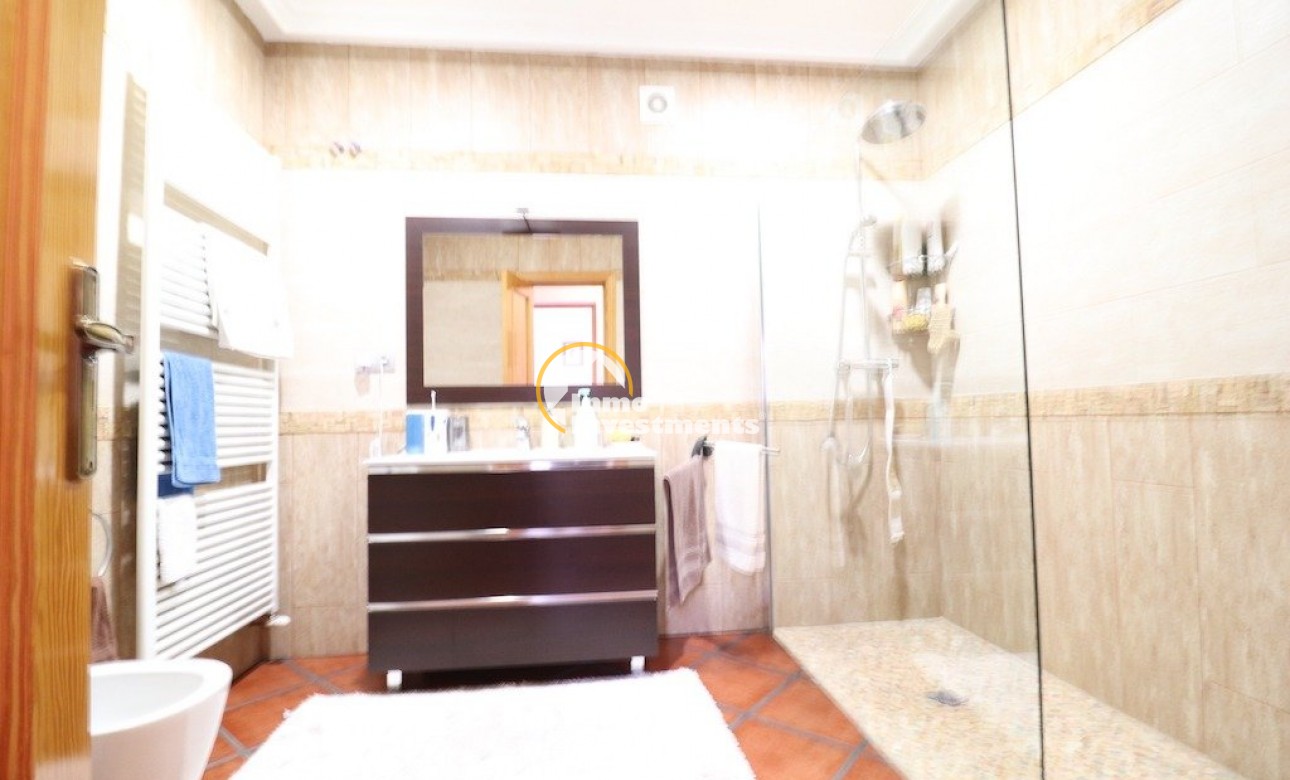 Reventa - Chalet independiente - Torrevieja - El Chaparral