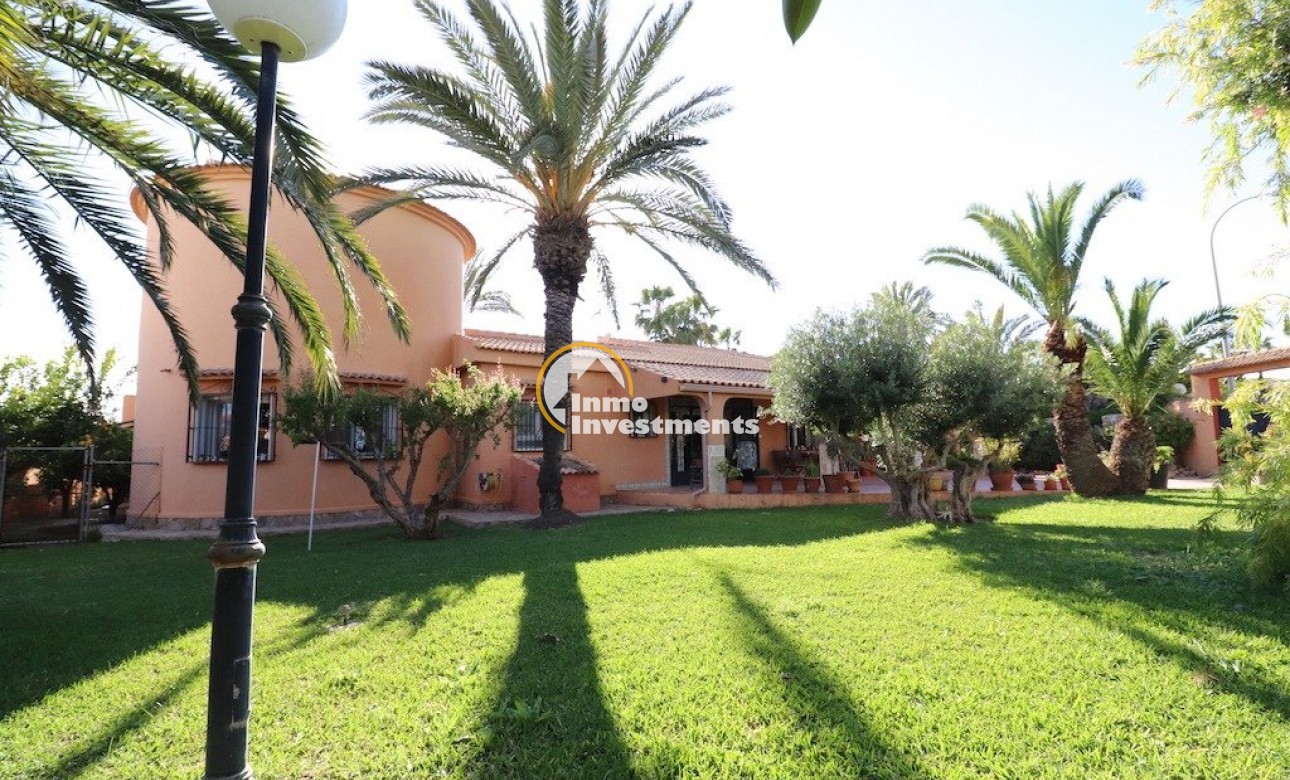 Reventa - Chalet independiente - Torrevieja - El Chaparral