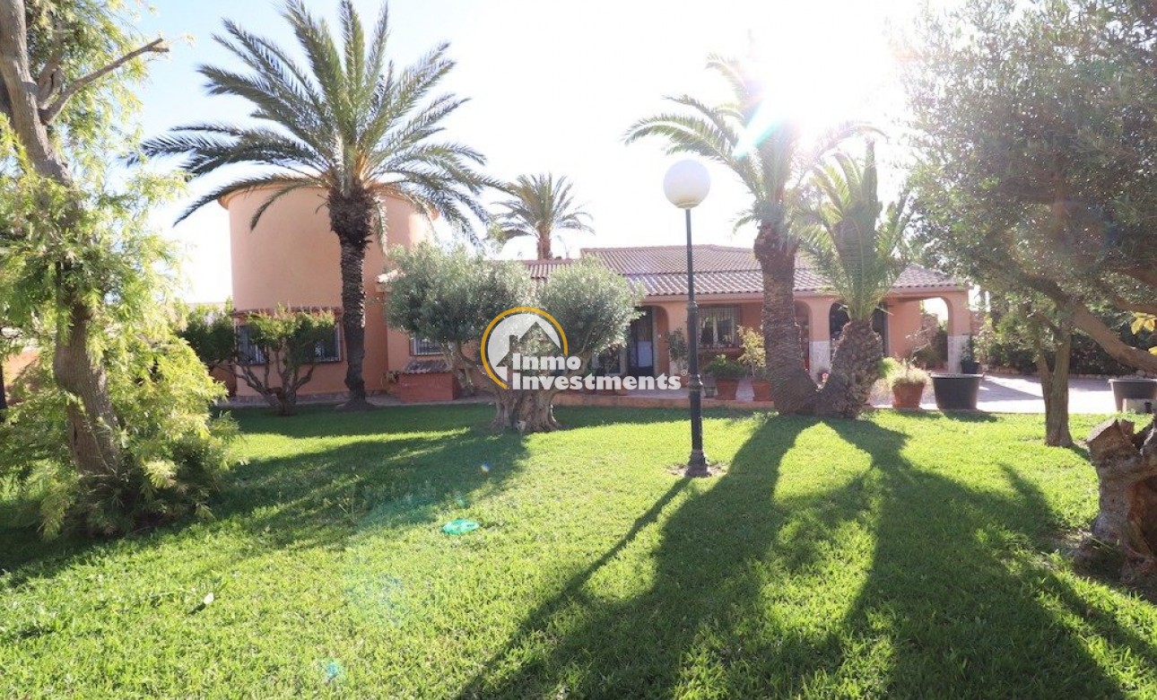 Reventa - Chalet independiente - Torrevieja - El Chaparral