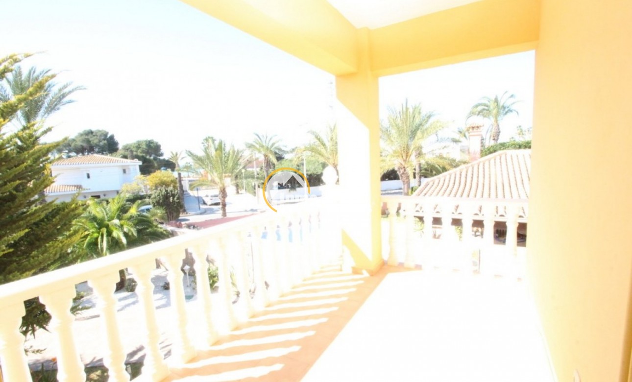 Reventa - Chalet independiente - Orihuela Costa - Cabo Roig