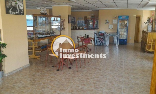 Reventa - Local comercial - Torrevieja - Acequion