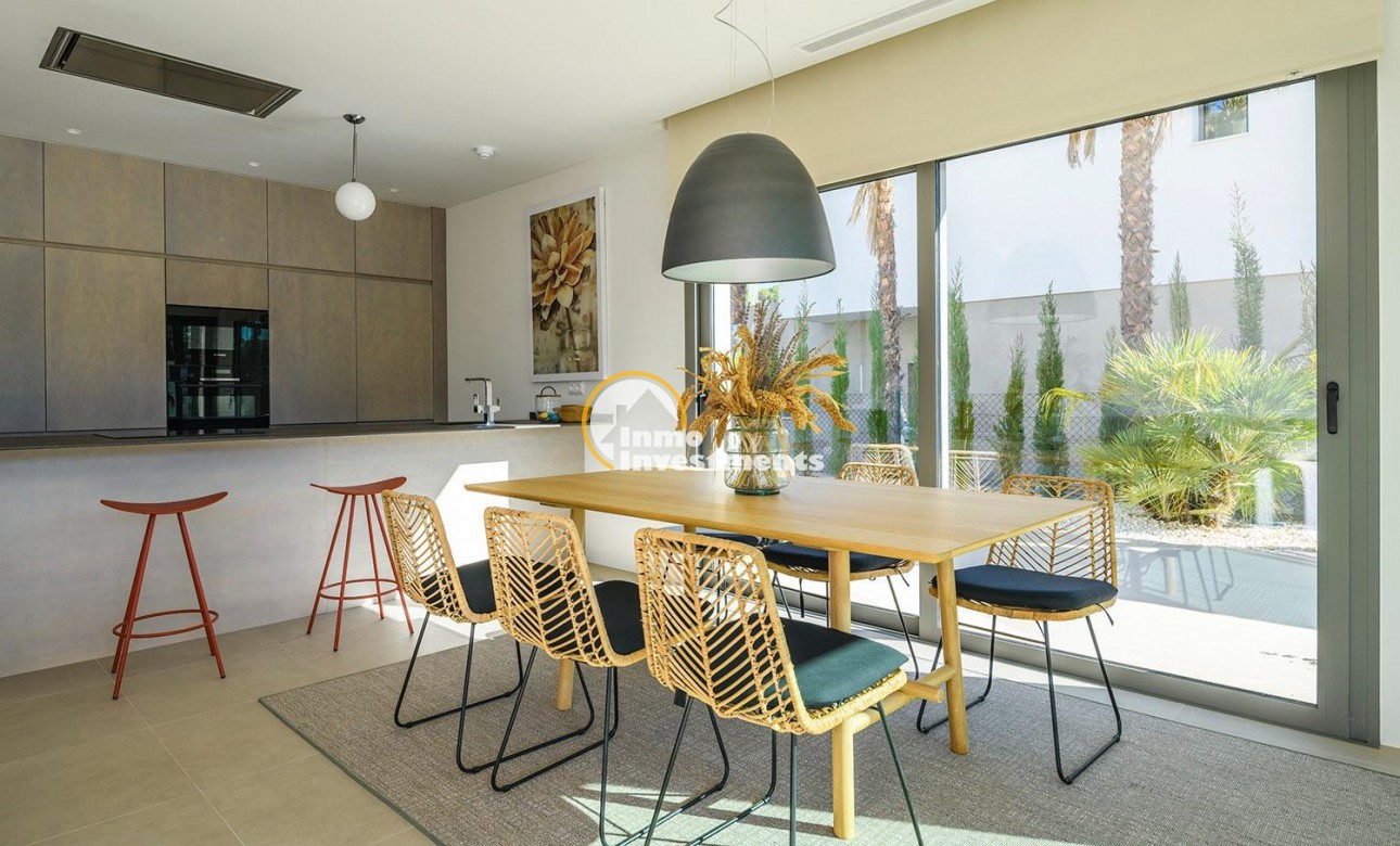 Obra nueva - Chalet independiente - San Miguel de Salinas - Las colinas golf and country club