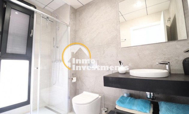 Reventa - Chalet independiente - Orihuela Costa - Lomas De Cabo Roig