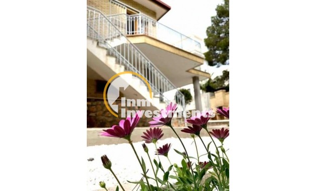 Reventa - Chalet independiente - Orihuela Costa - Campoamor