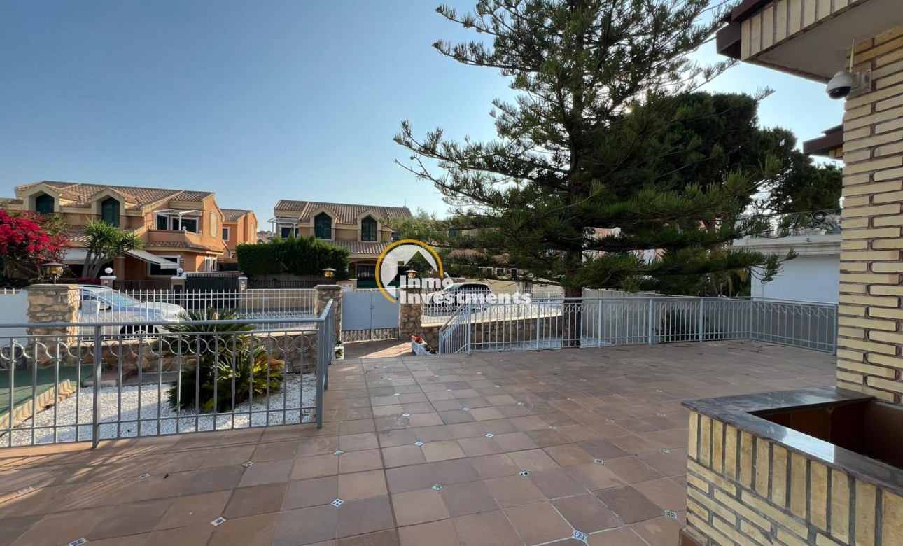 Reventa - Chalet independiente - Orihuela Costa - Campoamor