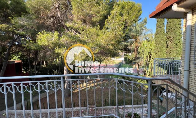 Reventa - Chalet independiente - Orihuela Costa - Campoamor