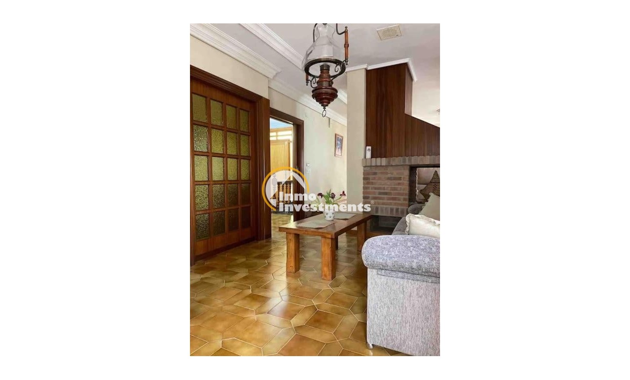 Reventa - Chalet independiente - Orihuela Costa - Campoamor