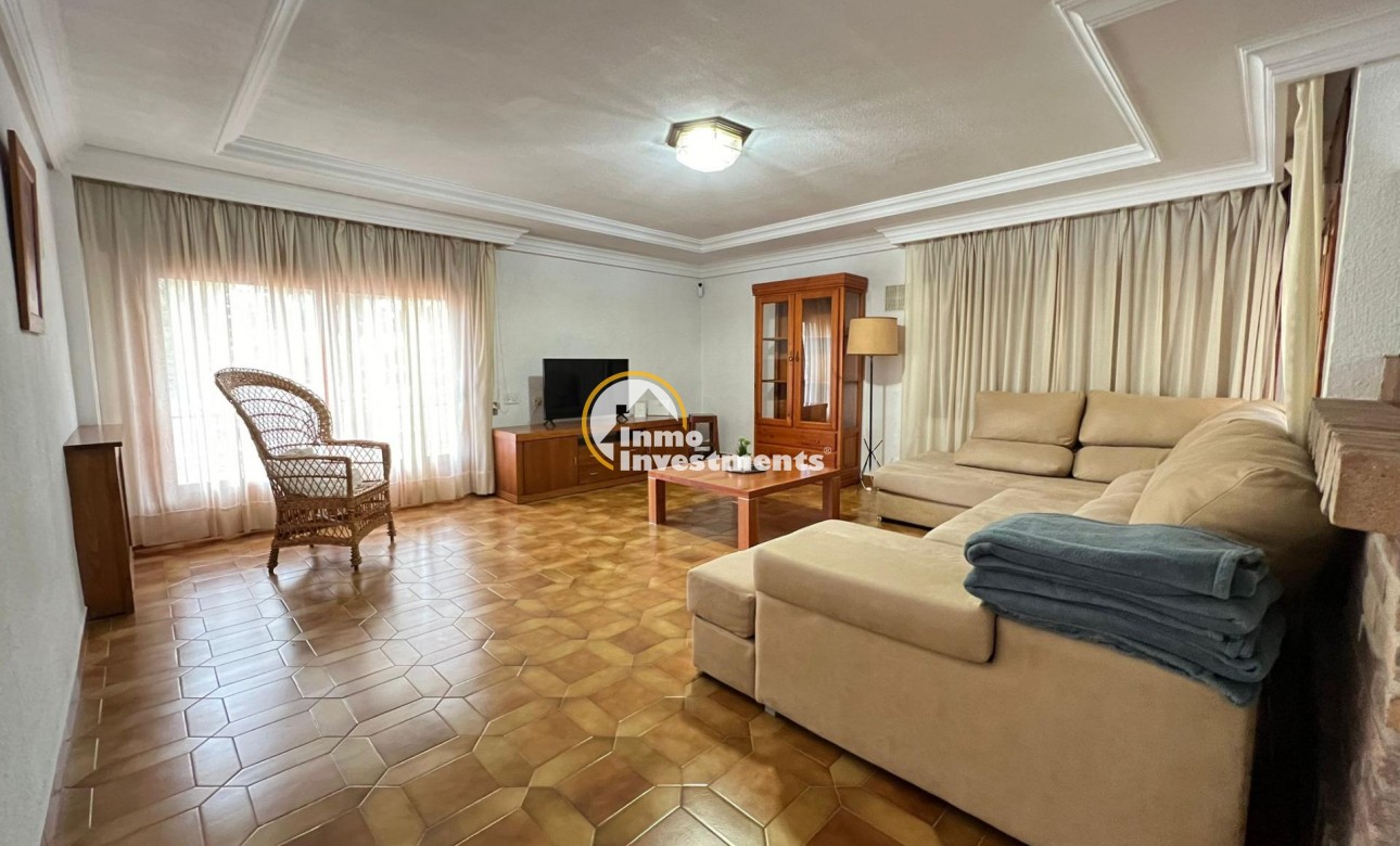 Reventa - Chalet independiente - Orihuela Costa - Campoamor