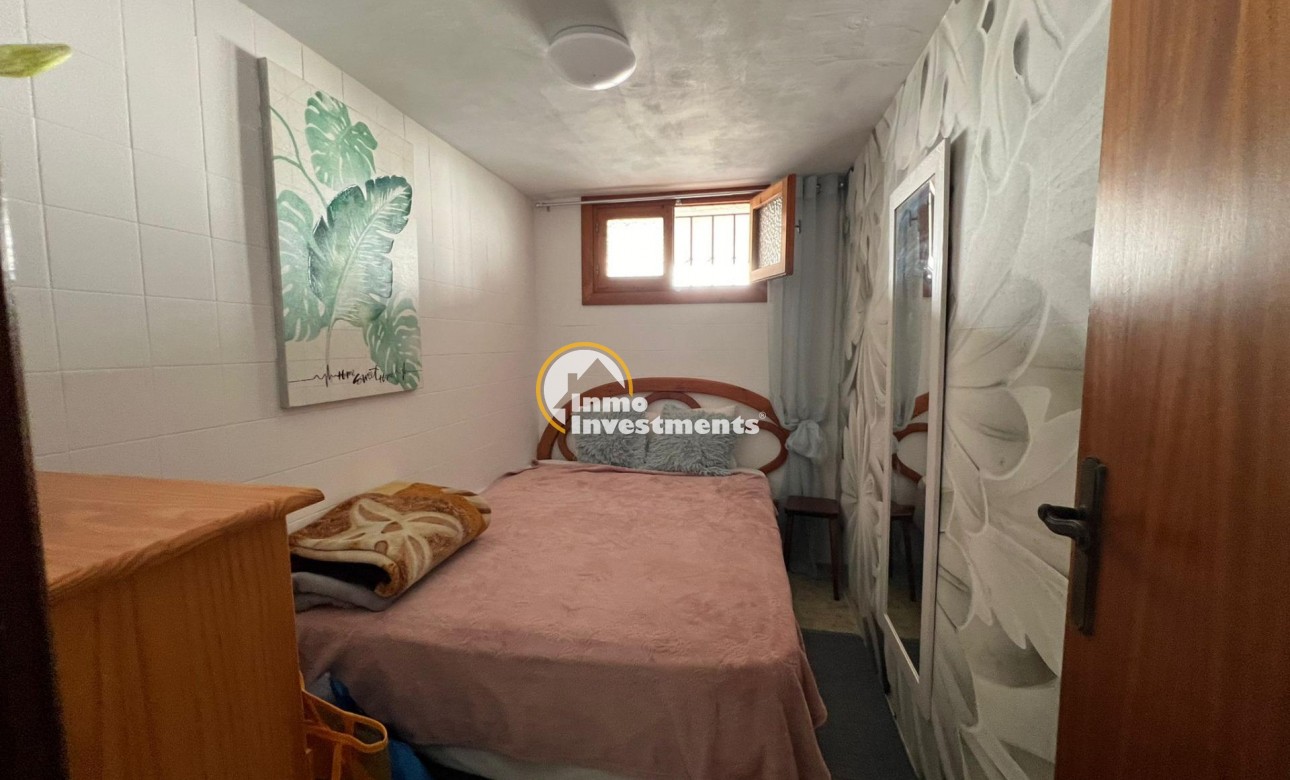 Reventa - Chalet independiente - Orihuela Costa - Campoamor