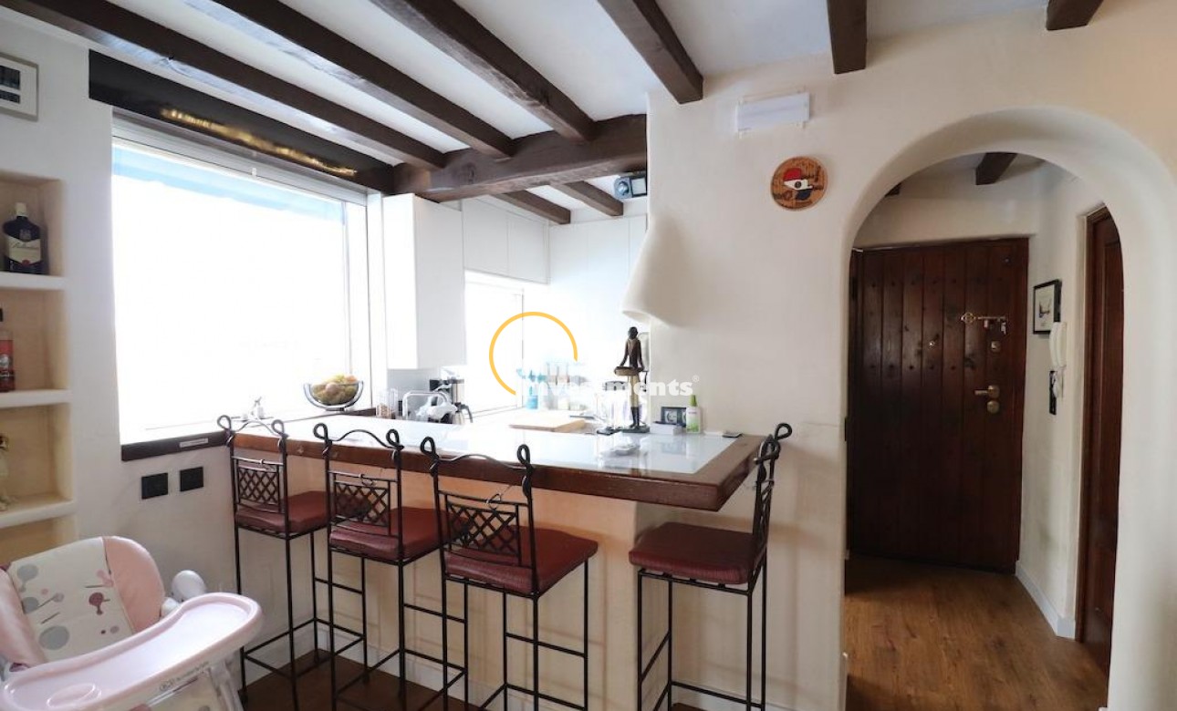 Reventa - Chalet independiente - Campoamor - Lomas de Don Juan