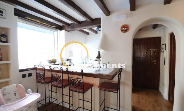 Reventa - Chalet independiente - Campoamor - Lomas de Don Juan