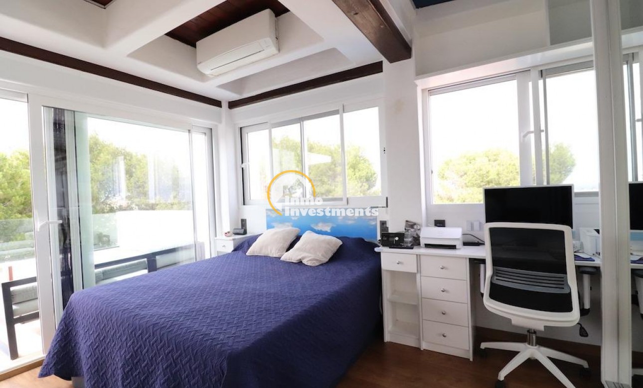 Reventa - Chalet independiente - Campoamor - Lomas de Don Juan