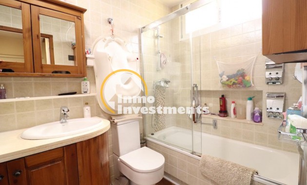 Reventa - Chalet independiente - Campoamor - Lomas de Don Juan