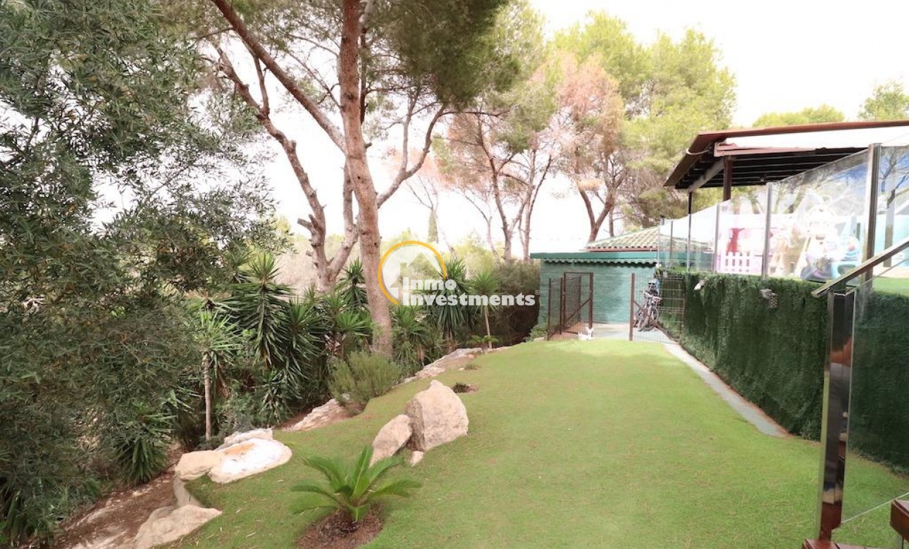 Reventa - Chalet independiente - Campoamor - Lomas de Don Juan