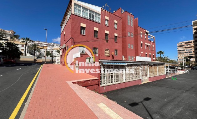 Reventa - Local comercial - Torrevieja - Cabo Cervera
