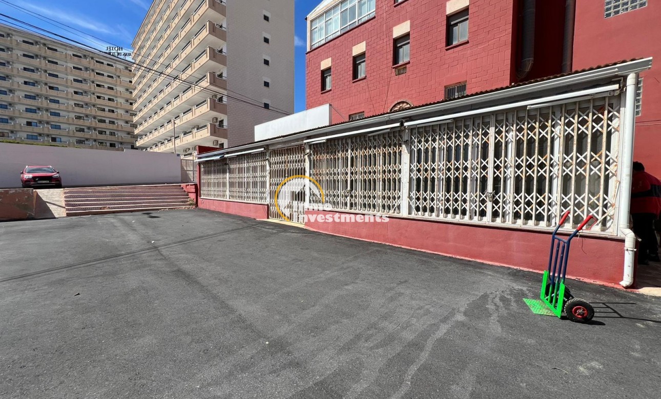 Reventa - Local comercial - Torrevieja - Cabo Cervera