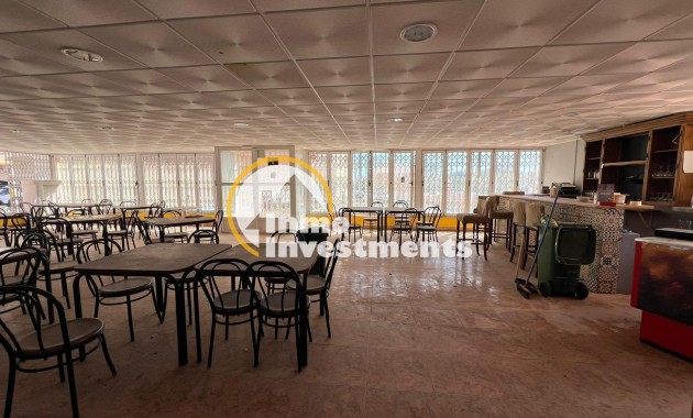 Reventa - Local comercial - Torrevieja - Cabo Cervera