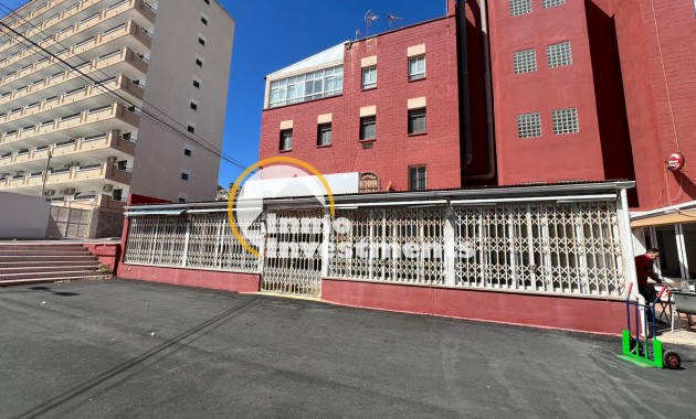 Reventa - Local comercial - Torrevieja - Cabo Cervera