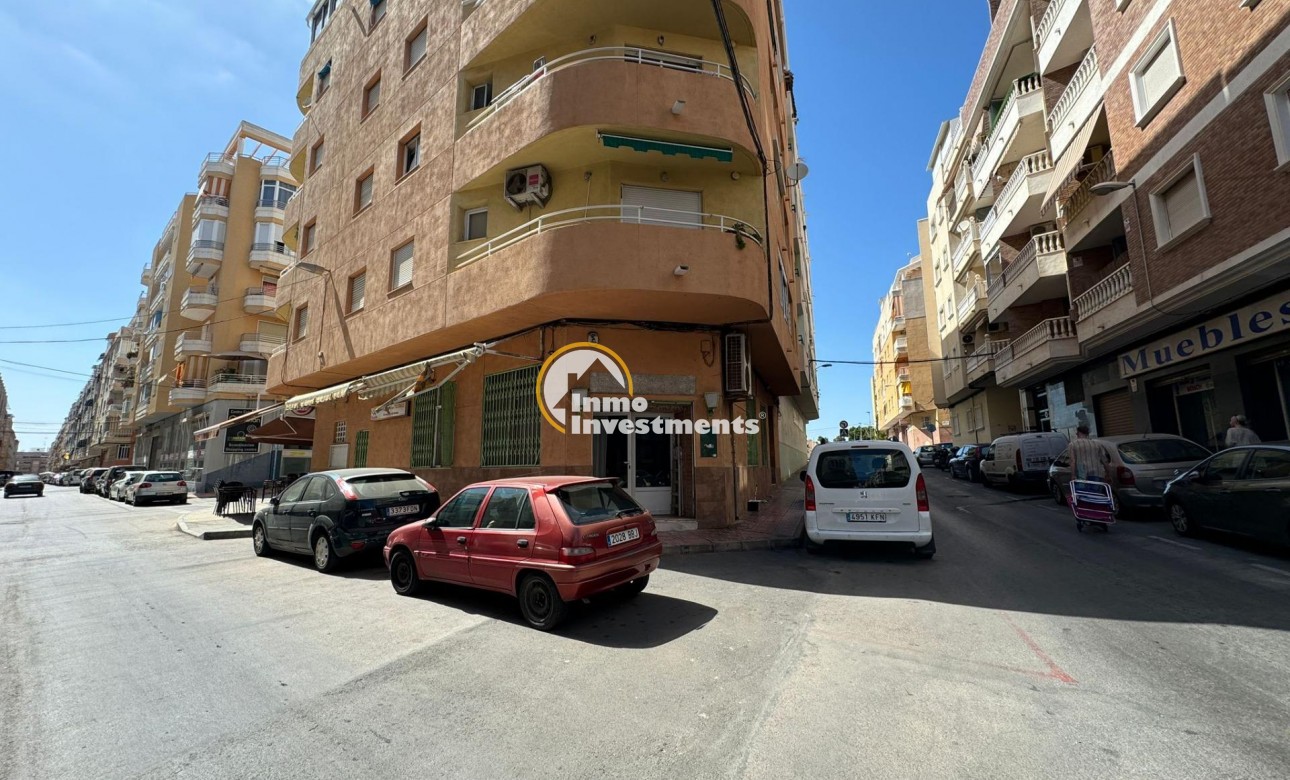 Revente privée - Local commercial - Torrevieja - Estacion de autobuses