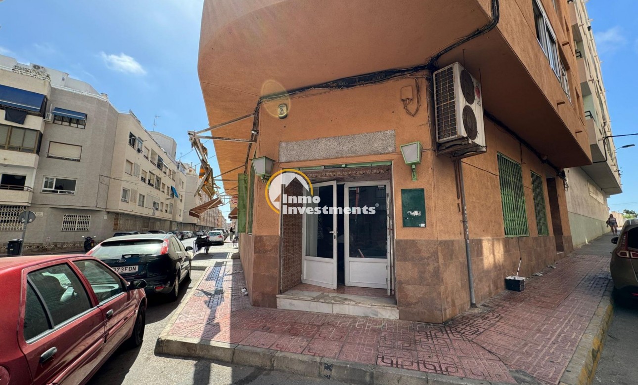 Revente privée - Local commercial - Torrevieja - Estacion de autobuses