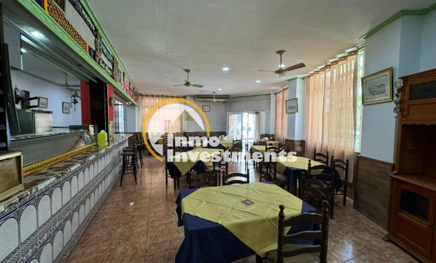 Revente privée - Local commercial - Torrevieja - Estacion de autobuses