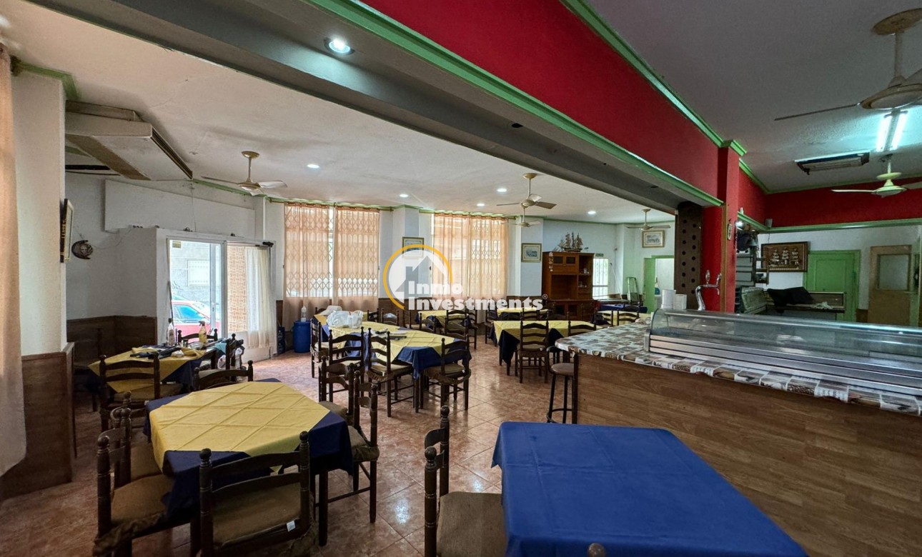 Revente privée - Local commercial - Torrevieja - Estacion de autobuses