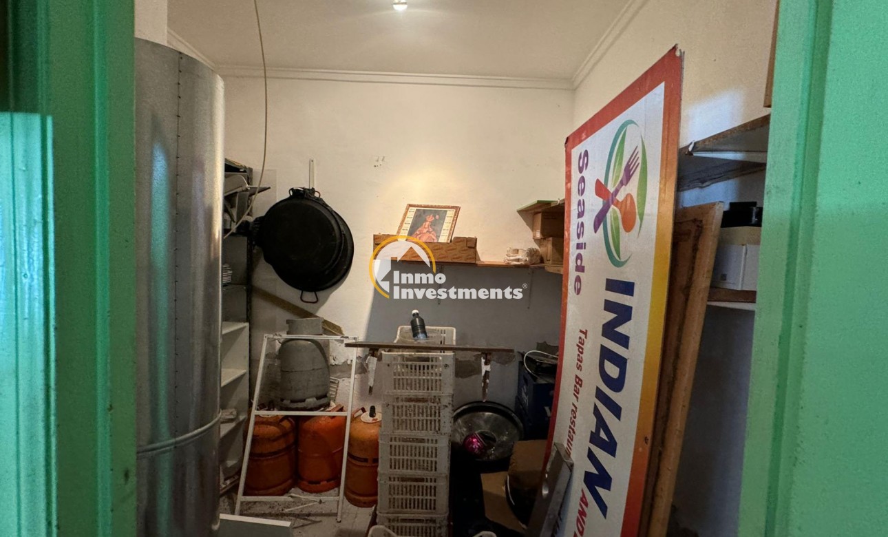 Revente privée - Local commercial - Torrevieja - Estacion de autobuses