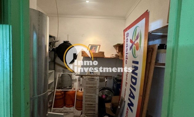 Revente privée - Local commercial - Torrevieja - Estacion de autobuses